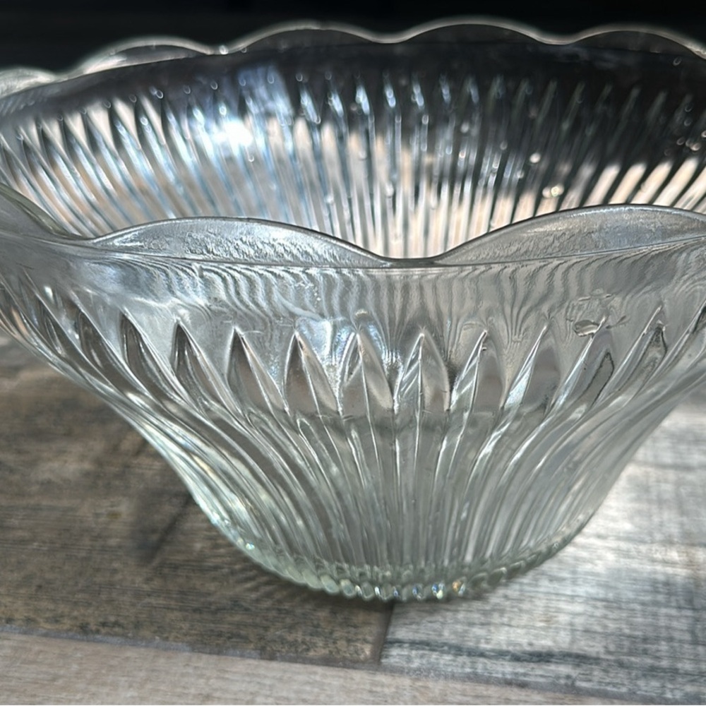 Large vintage glass decorative bowl made in Malaysia